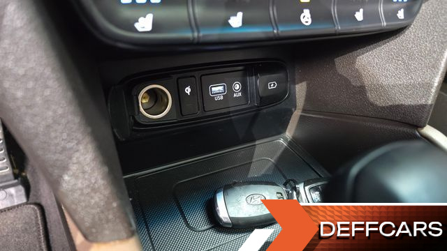 Hyundai SANTAFE Diesel 2.2 4WD Prestige купить на сайте DeffCars