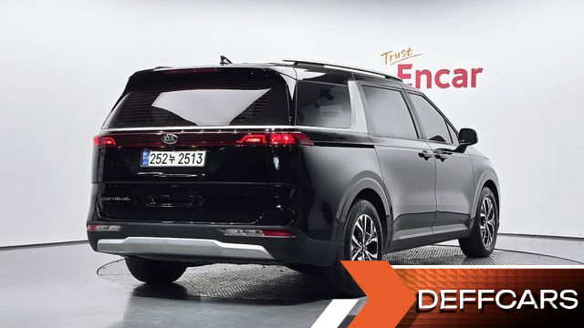 Kia CARNIVAL 9-Seater Prestige купить на сайте DeffCars
