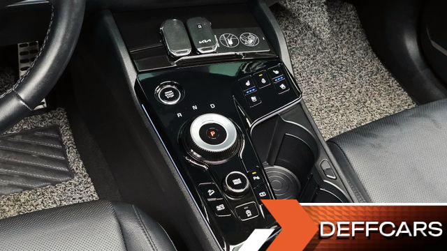 Kia SPORTAGE Gasoline 1.6 Turbo 2WD Signature купить на сайте DeffCars