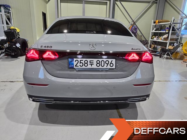 Mercedes E-CLASS E450 4MATIC Exclusive купить на сайте DeffCars