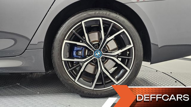 BMW 5-SERIES 530e M Sport купить на сайте DeffCars