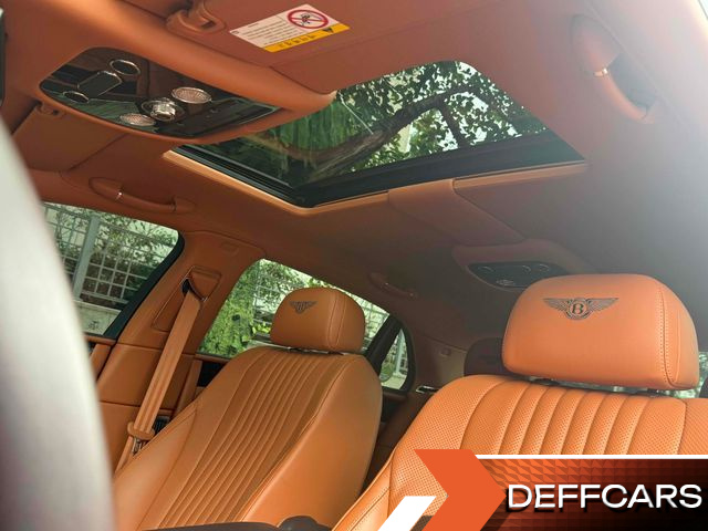Bentley FLYING SPUR 4.0 купить на сайте DeffCars