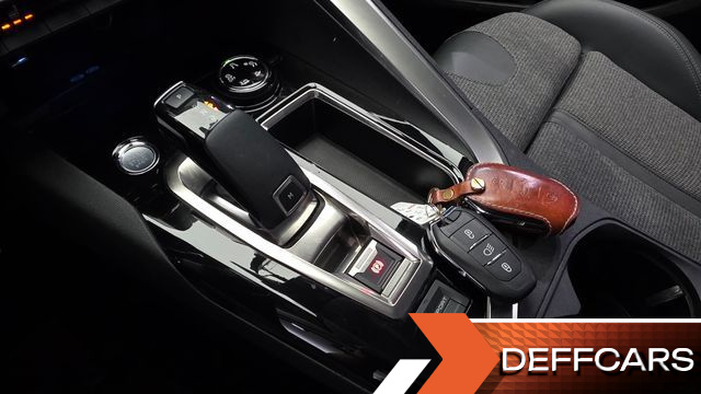 Peugeot 3008 1.5 BlueHDi Allure купить на сайте DeffCars