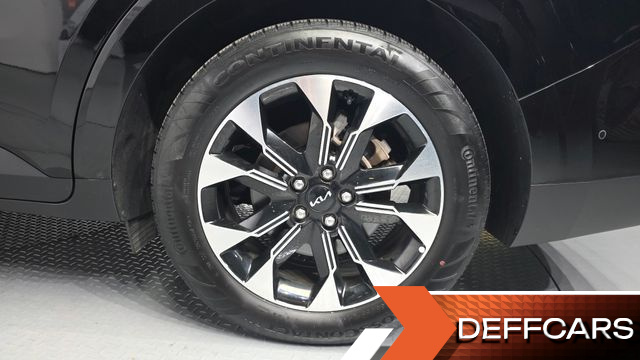 Kia CARNIVAL Gasoline 9-Seater Signature купить на сайте DeffCars