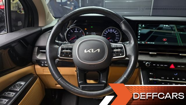 Kia CARNIVAL 9-Seater Prestige купить на сайте DeffCars