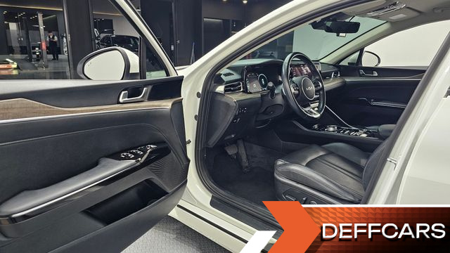 Kia K5 2.0 Noblesse купить на сайте DeffCars