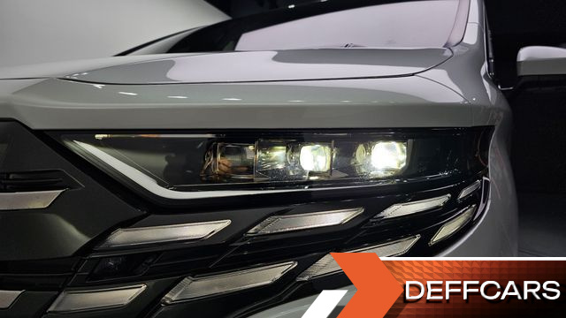 Toyota ALPHARD 2.5 HEV Executive AWD купить на сайте DeffCars