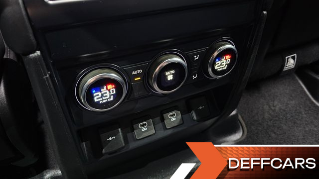 Land Rover DEFENDER 110 D300 HSE купить на сайте DeffCars