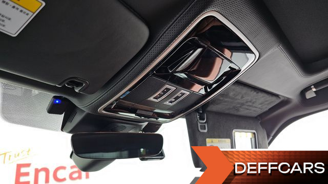 Land Rover RANGE ROVER 4.4 SDV8 AB DIESEL купить на сайте DeffCars