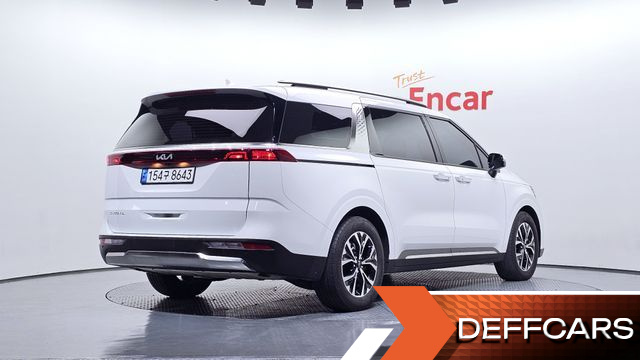 Kia CARNIVAL 9-Seater Noblesse купить на сайте DeffCars