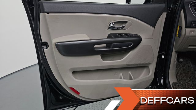 Kia CARNIVAL 9-Seater Luxury купить на сайте DeffCars