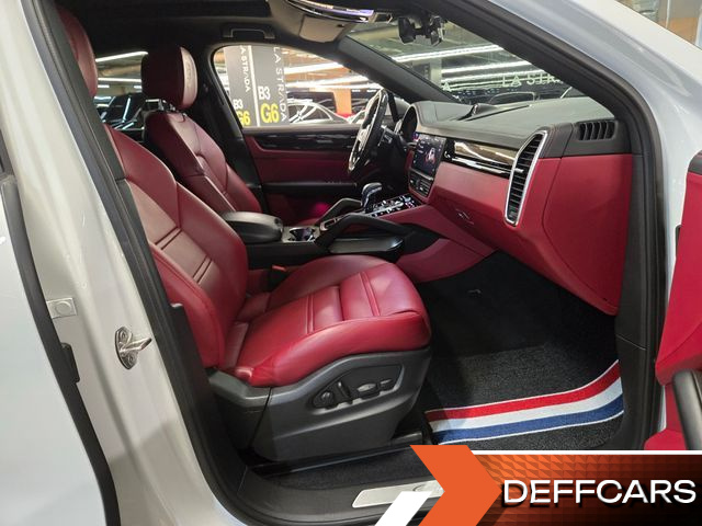 Porsche CAYENNE 3.0 E-Hybrid Coupe купить на сайте DeffCars