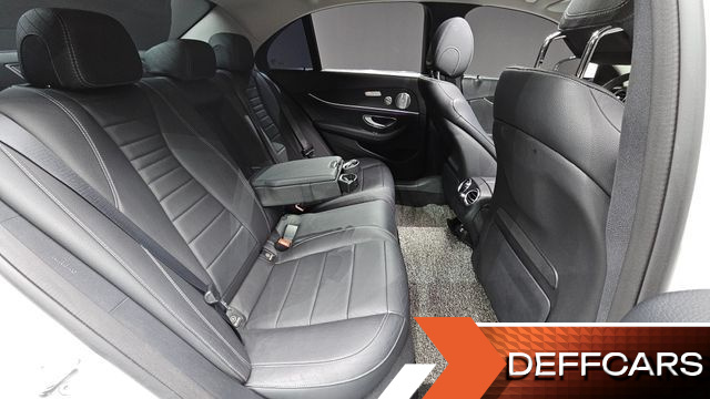 Mercedes E-CLASS E300 4MATIC Avnatgarde купить на сайте DeffCars