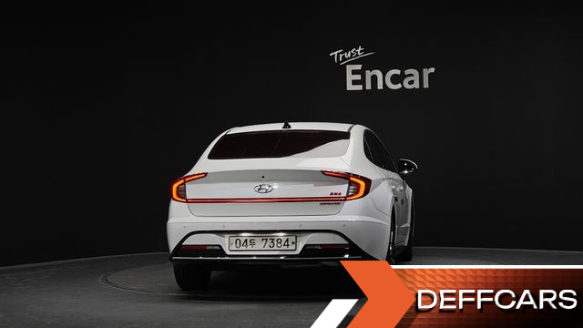 Hyundai SONATA 2.0 Inspiration купить на сайте DeffCars