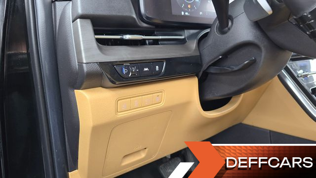 Kia CARNIVAL 9-Seater Signature купить на сайте DeffCars