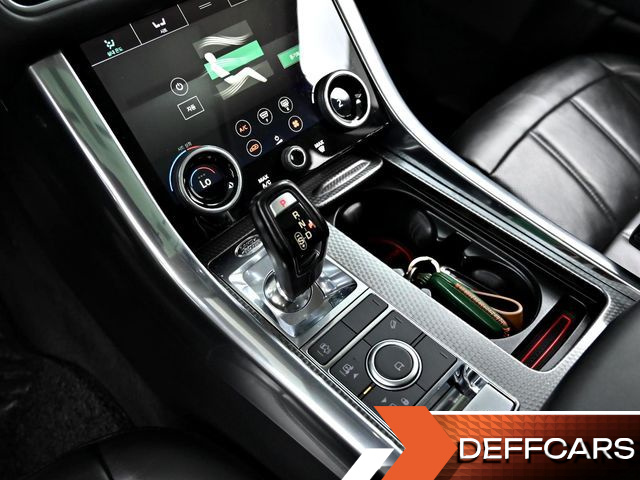 Land Rover RANGE ROVER SPORT 3.0 SDV6 HSE Dynamic купить на сайте DeffCars