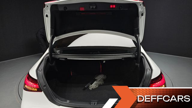 Mercedes E-CLASS E350 4MATIC AMG Line купить на сайте DeffCars
