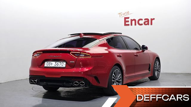 Kia STINGER 2.0 Turbo AWD Platinum купить на сайте DeffCars
