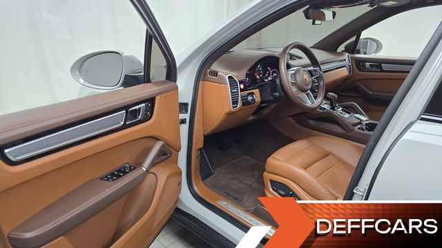 Porsche CAYENNE 3.0 PLATINUM EDITION купить на сайте DeffCars