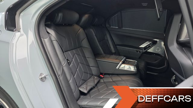 BMW I7 M70 xDrive купить на сайте DeffCars