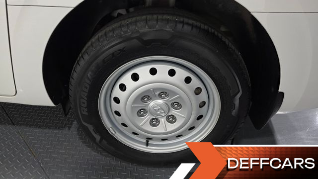 Hyundai STARIA Cargo 3-Seater Smart купить на сайте DeffCars