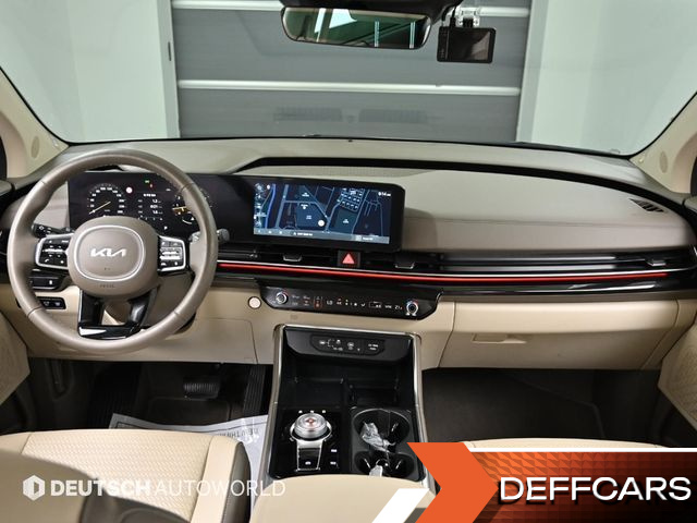 Kia CARNIVAL Gasoline 9-Seater Signature купить на сайте DeffCars