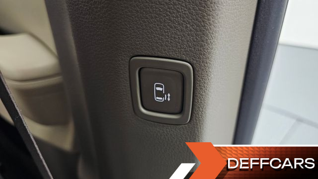 Kia CARNIVAL 9-Seater Noblesse купить на сайте DeffCars