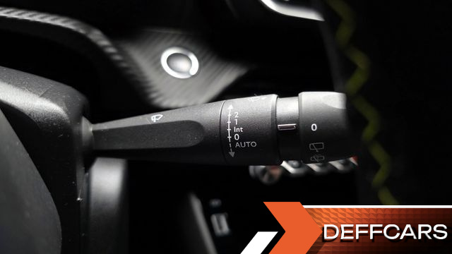 Peugeot 208 GT Line купить на сайте DeffCars
