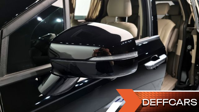 Kia CARNIVAL Gasoline 9-Seater Hi-Limousine Signature купить на сайте DeffCars