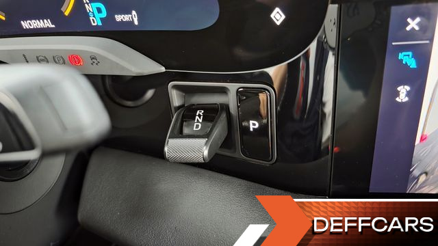 Porsche TAYCAN Base купить на сайте DeffCars