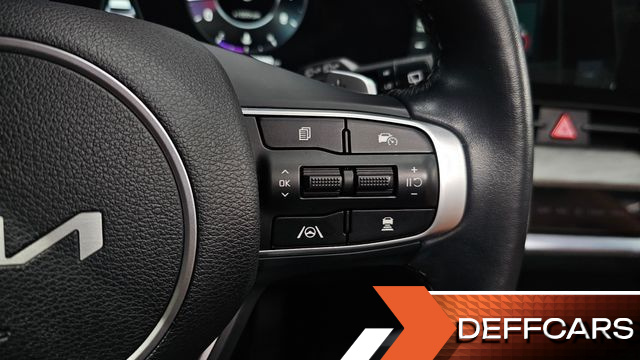 Kia SPORTAGE Gasoline 1.6 Turbo 2WD Signature Gravity купить на сайте DeffCars