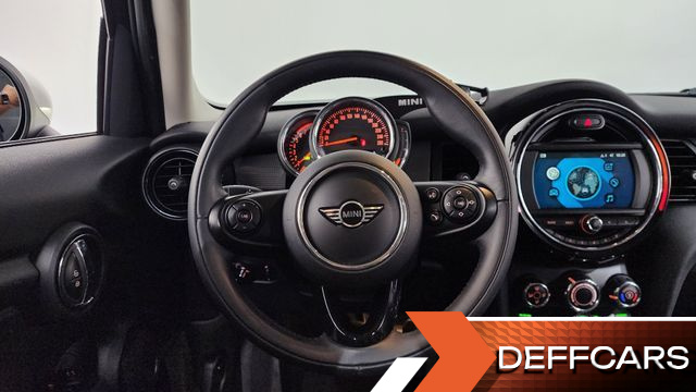 Mini COOPER 5Door Standard 3rd купить на сайте DeffCars