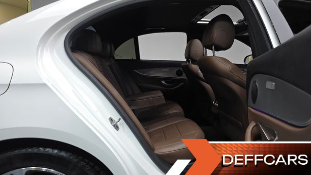 Mercedes E-CLASS E300 Avantgarde купить на сайте DeffCars