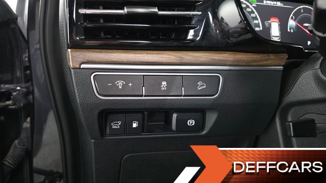 Kia MOHAVE Diesel 3.0 4WD 5-Seater Platinum купить на сайте DeffCars