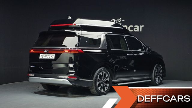 Kia CARNIVAL Gasoline 7-Seater Hi-Limousine Signature купить на сайте DeffCars