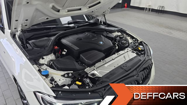 BMW 3-SERIES 320i M Sport купить на сайте DeffCars