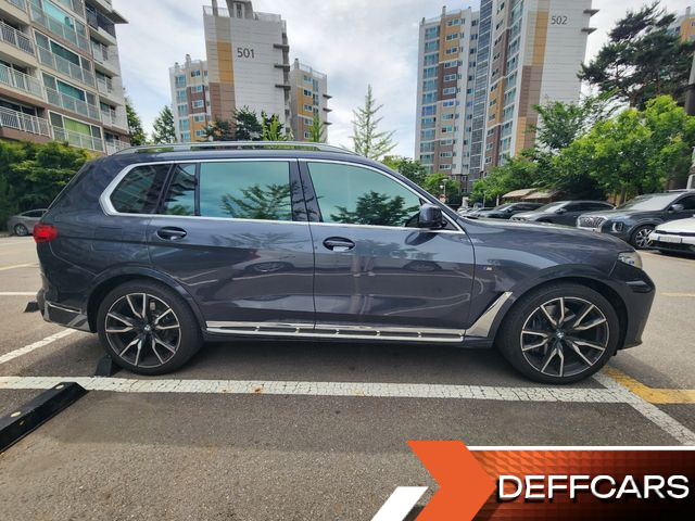 BMW X7 xDrive 40i M Sport 6STR купить на сайте DeffCars