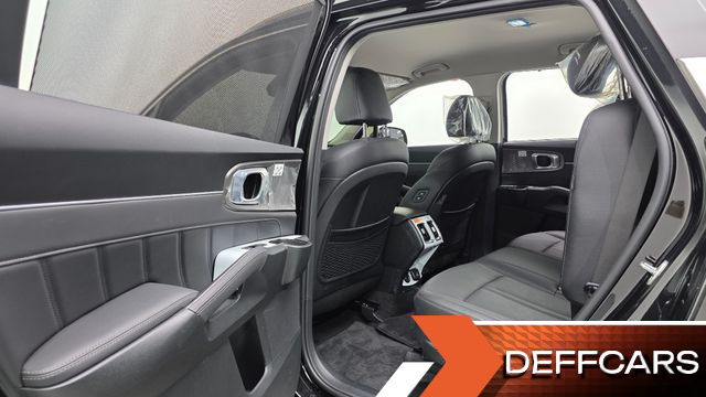 Kia SORENTO Gasoline 2.5T 2WD Signature купить на сайте DeffCars