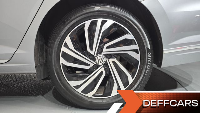 Volkswagen JETTA 1.4 TSI Prestige купить на сайте DeffCars