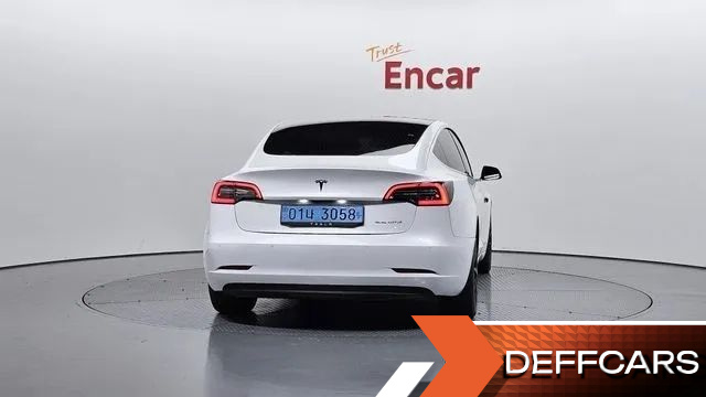 Tesla MODEL 3 Long Range AWD купить на сайте DeffCars