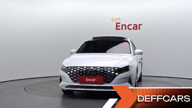 Hyundai GRANDEUR 2.5 Calligraphy купить на сайте DeffCars