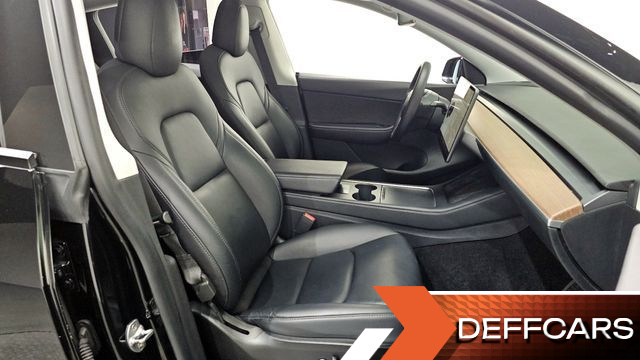 Tesla MODEL Y Long Range AWD купить на сайте DeffCars