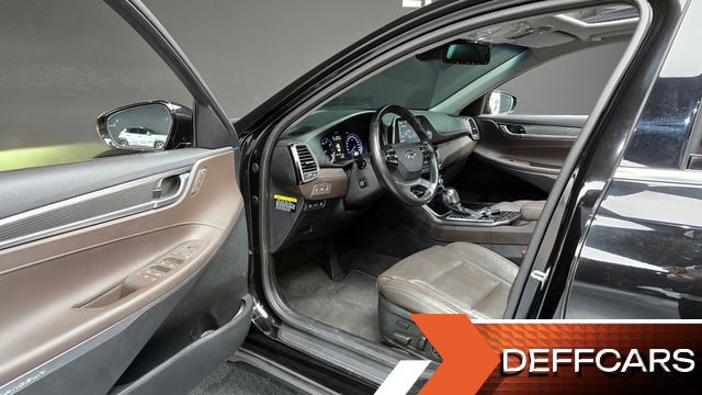 Hyundai GRANDEUR 2.4 Exclusive Special купить на сайте DeffCars