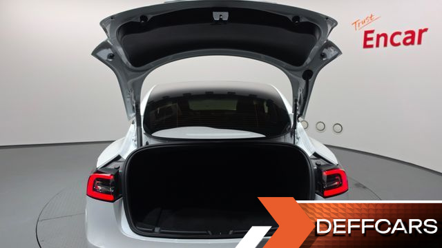 Tesla MODEL 3 Long Range AWD купить на сайте DeffCars