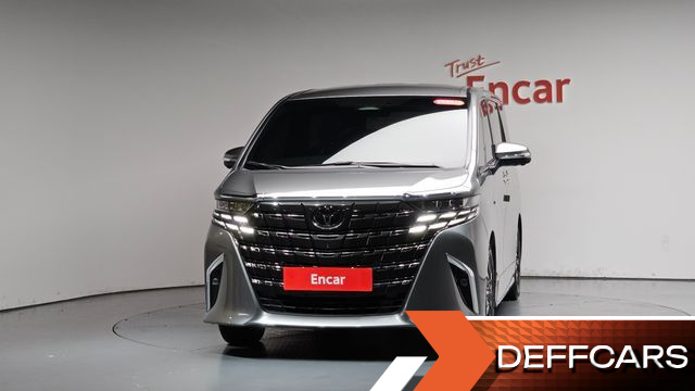 Toyota ALPHARD 2.5 HEV Executive AWD купить на сайте DeffCars