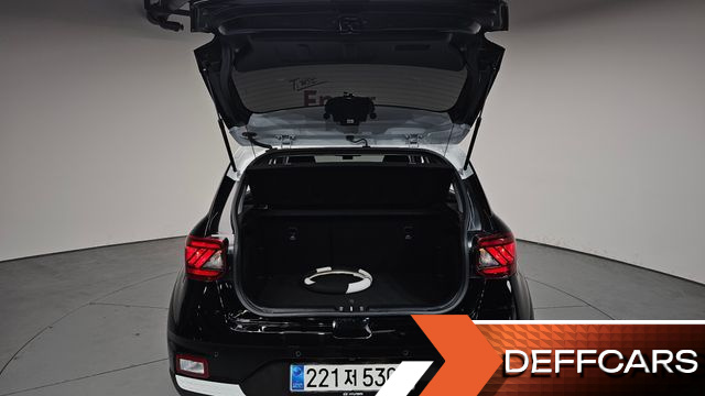Hyundai VENUE 1,6 Premium купить на сайте DeffCars