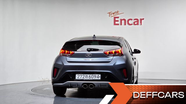 Hyundai VELOSTER 1.6 Turbo Sport Core купить на сайте DeffCars