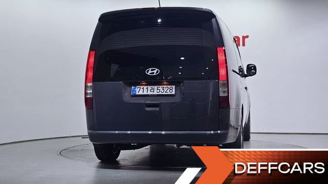 Hyundai STARIA Tourer 11-Seater Modern купить на сайте DeffCars
