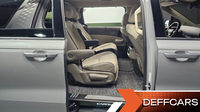 Kia CARNIVAL Gasoline 7-Seater Gravity купить на сайте DeffCars
