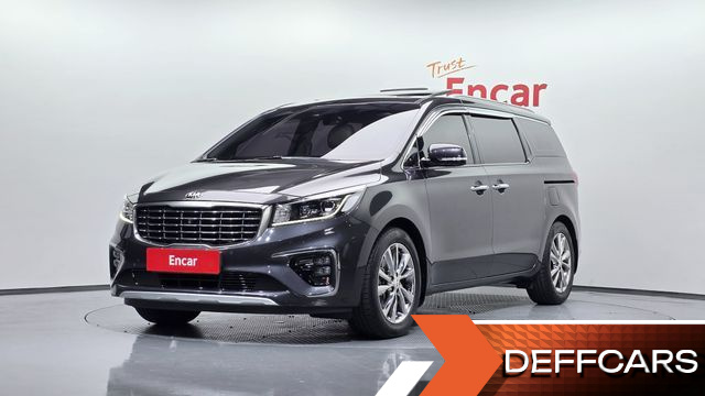 Kia CARNIVAL 9-Seater Noblesse Special купить на сайте DeffCars